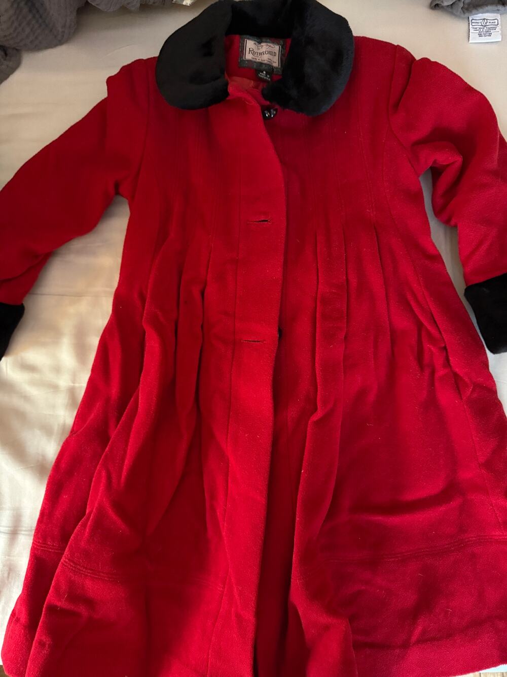 Rothschild red button down wool coat  with heart buttons size 6